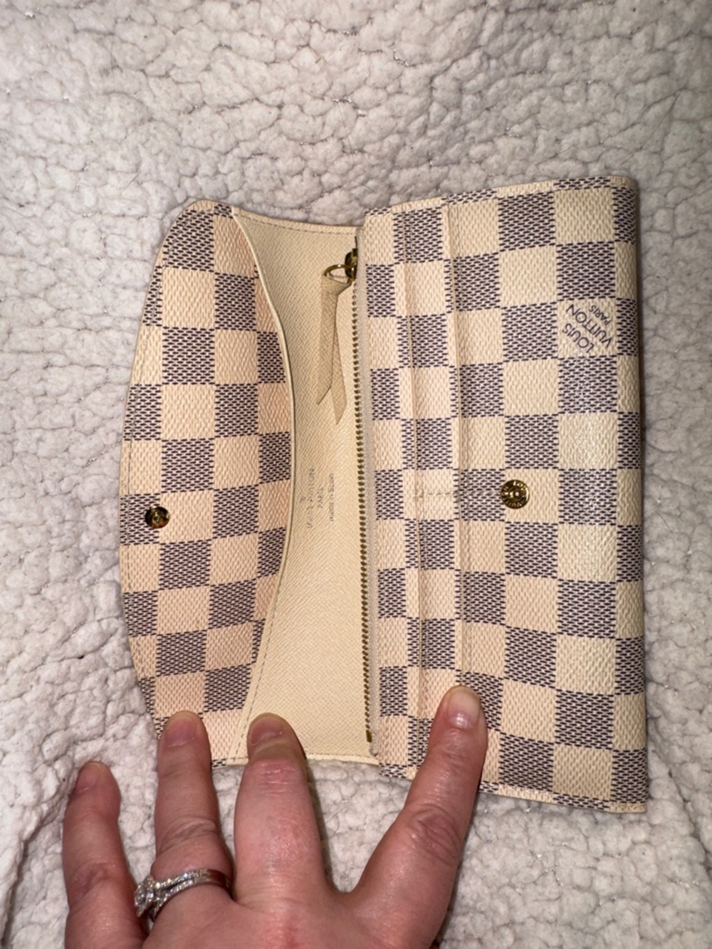 Louis Vuitton Damier Azur Snap Continental Wallet in Beige and Brown - Picture 5 of 16